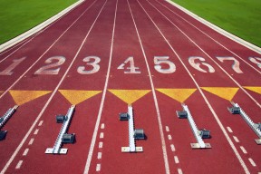 NineGameSports-王者归来！Uzi复出首战绝杀，切尔西主场万人沸腾